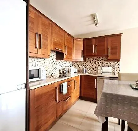 3 Bed In The Heart Of Appartamento *